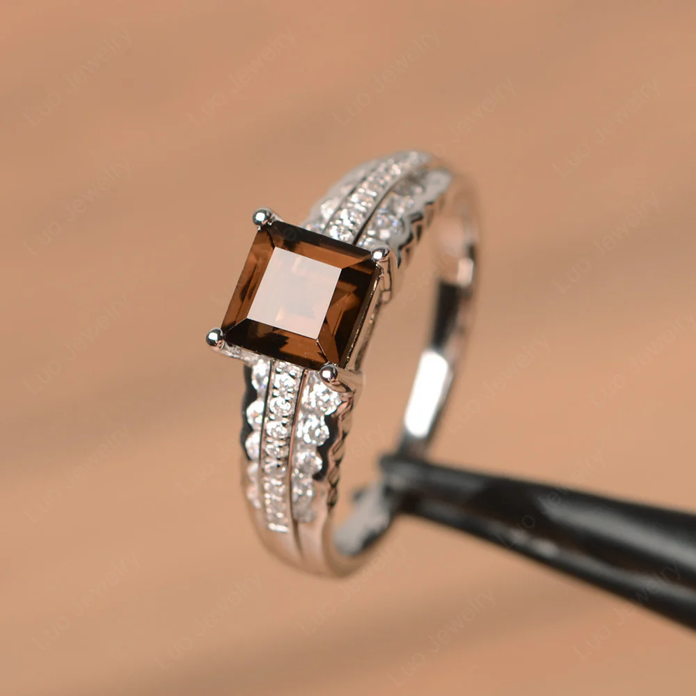 Smoky Quartz Scalloped Ring