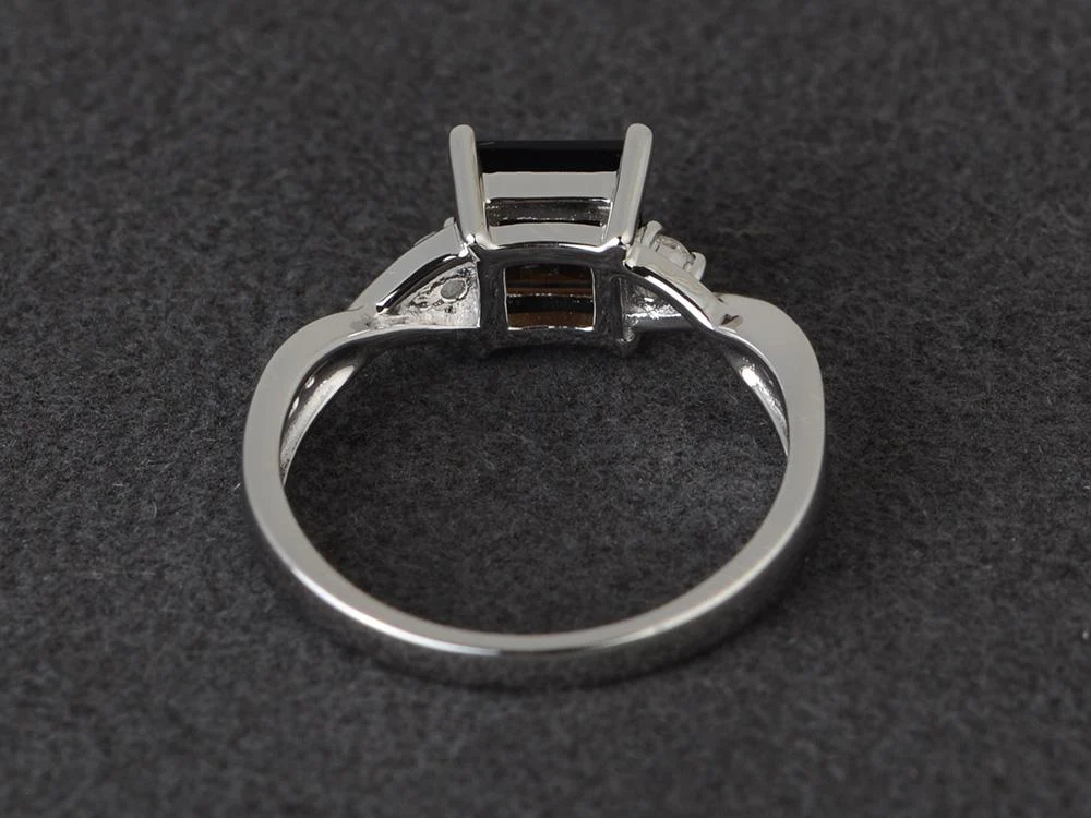 Square Cut Smoky Quartz Twist Ring - Image 31