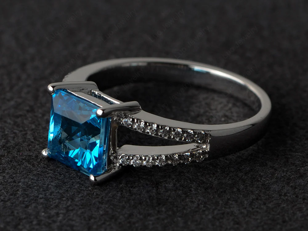 Princess Cut Swiss Blue Topaz Split Shank Ring - Image 2