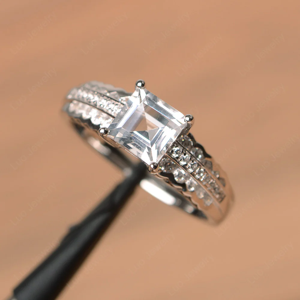 White Topaz Scalloped Ring - Image 2