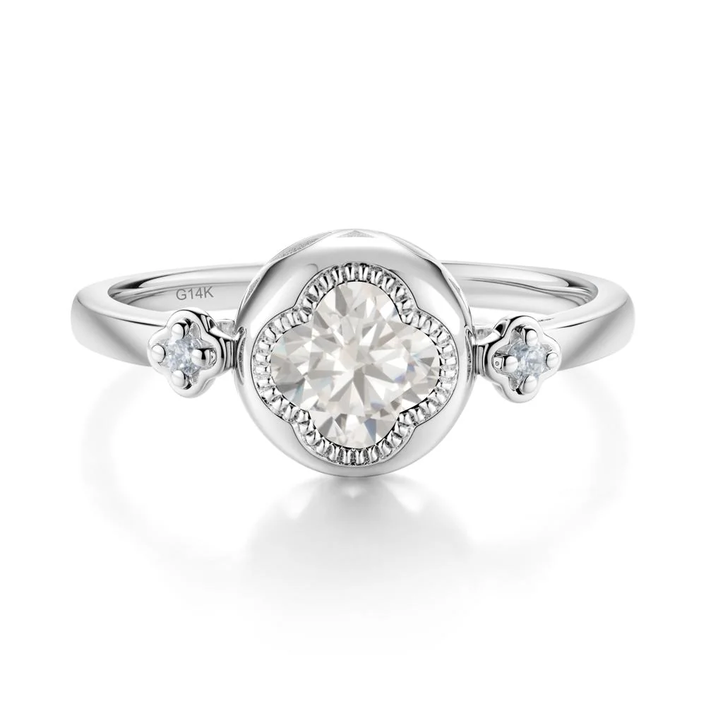 Quatrefoil Inspired Cubic Zirconia Statement Ring - Image 9