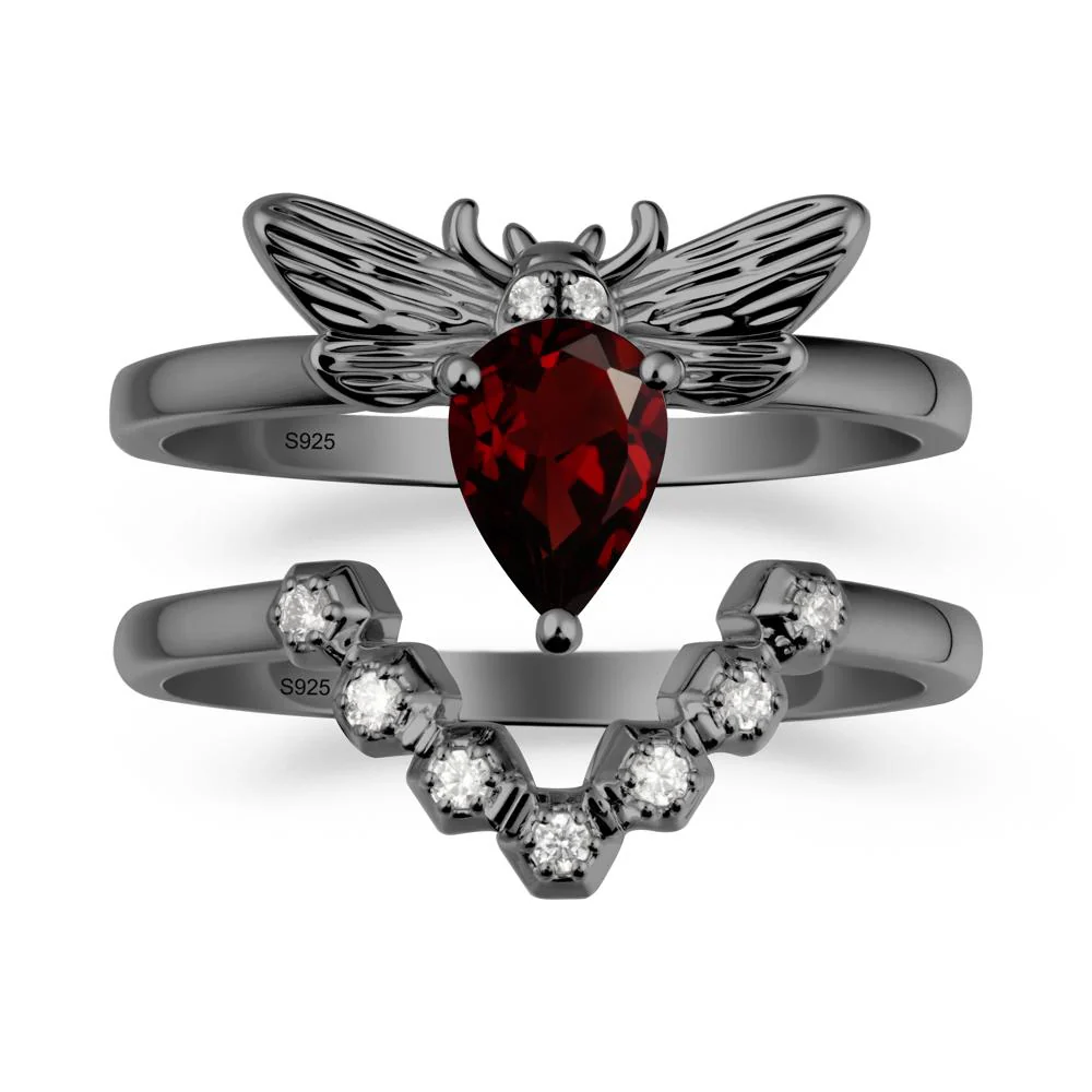 Queen Bee Inspired Garnet Ring Set - Image 7