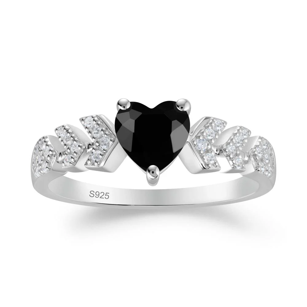 Romantic Heart Cut Black Spinel Statement Ring - Image 6