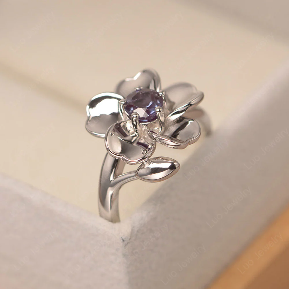 Round Alexandrite Flower Ring - Image 2