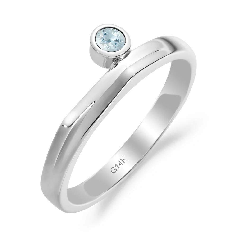 Round Aquamarine Bezel Ring - Image 9