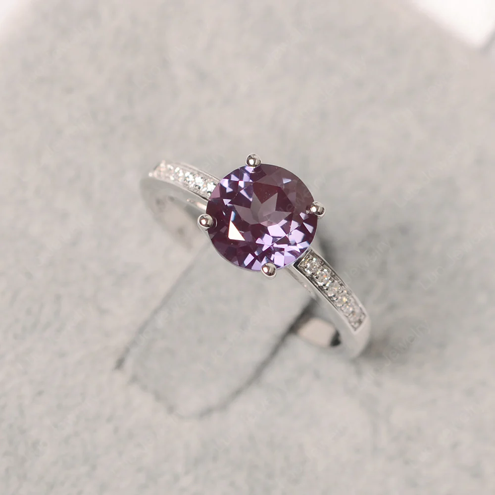 Round Cut Alexandrite Ring