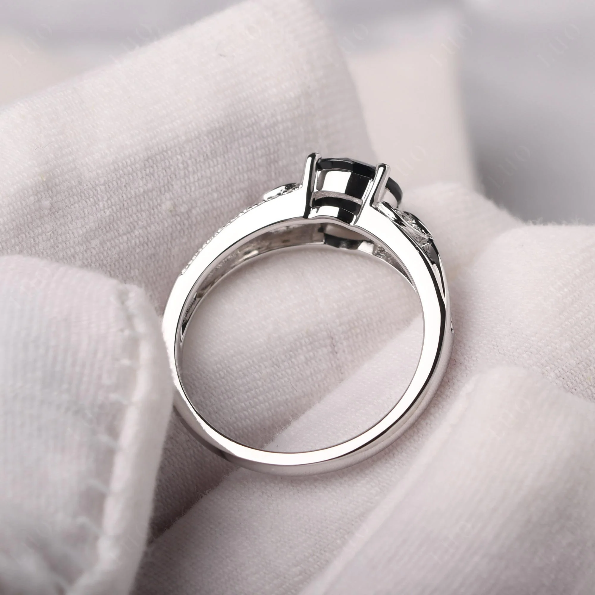 Leaf Inspired Black Spinel Engagement Ring - Image 12