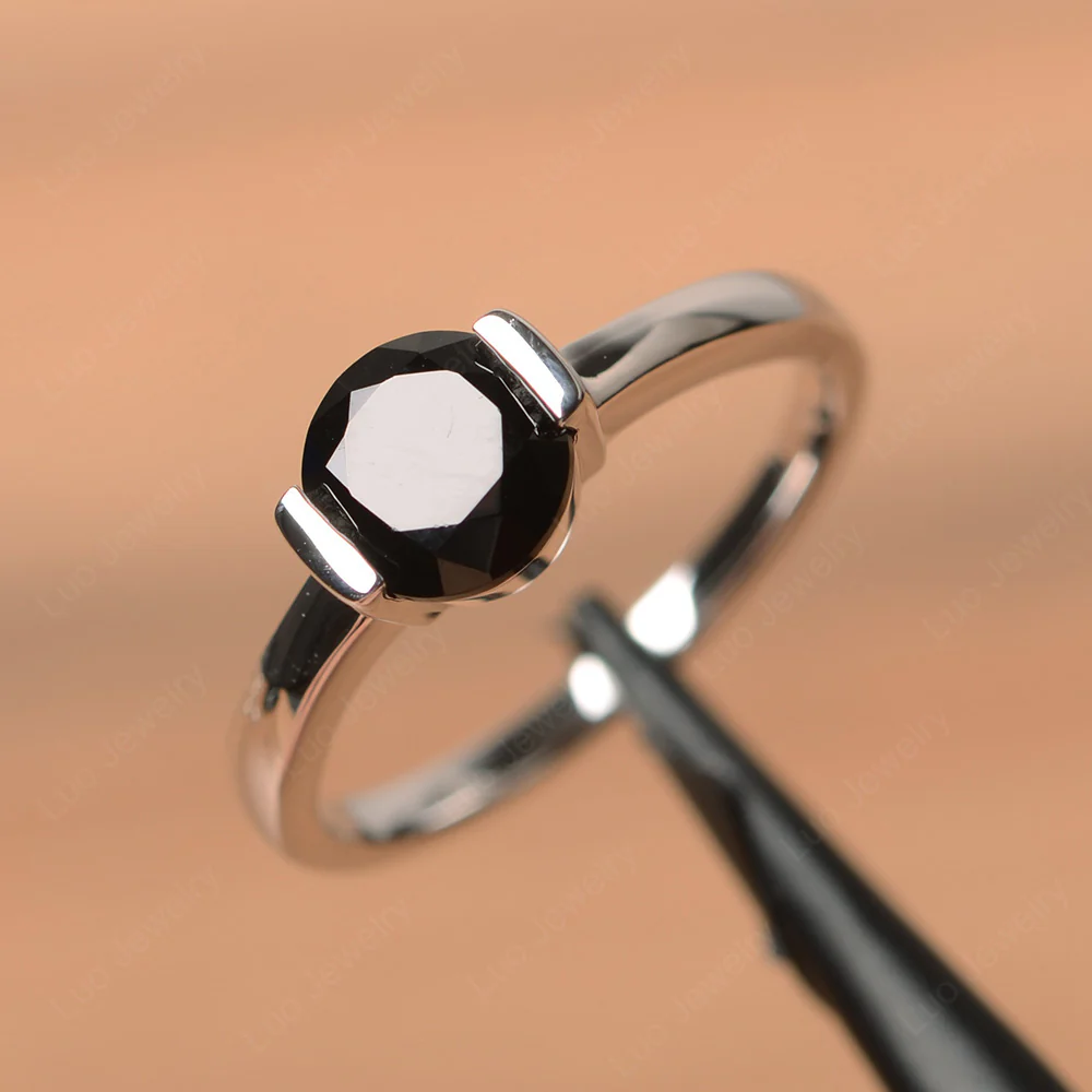 Round Cut Black Spinel Solitaire Bezel Ring - Image 2
