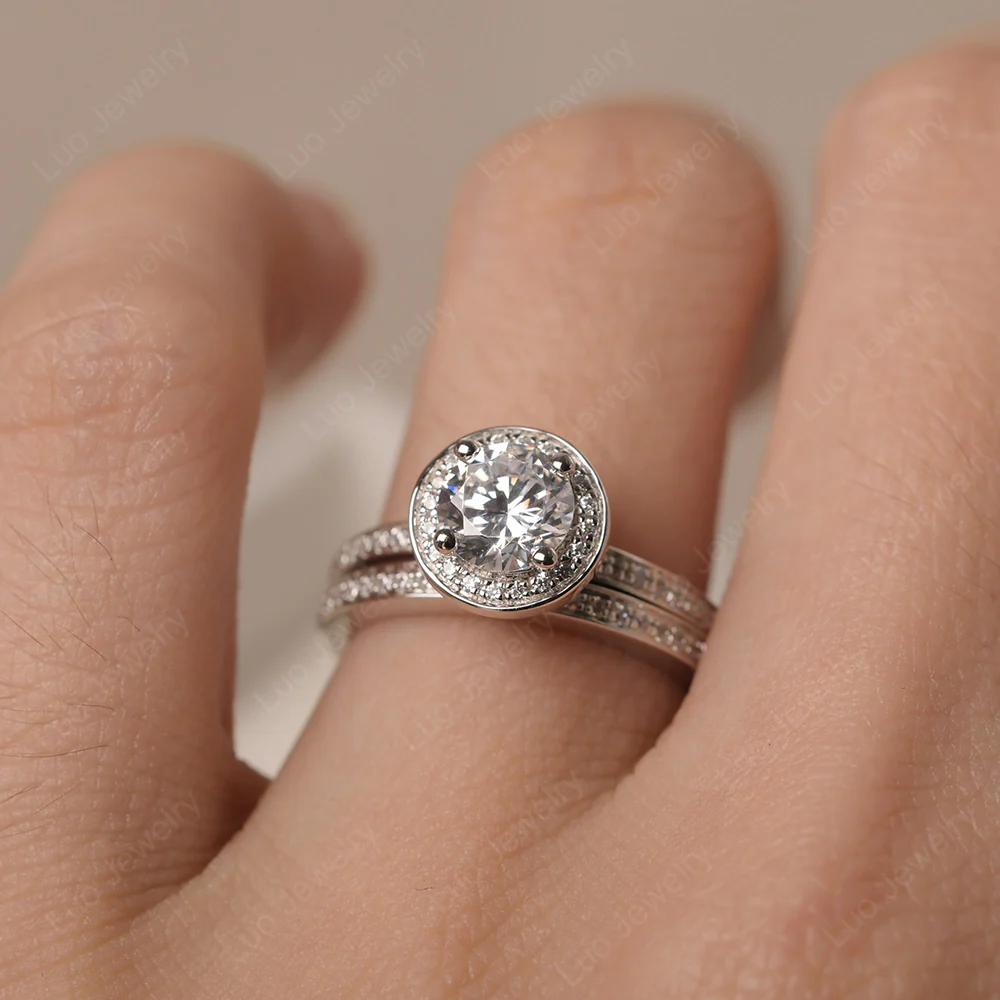 Round Cut Cubic Zirconia Halo Bridal Set Ring - Image 5