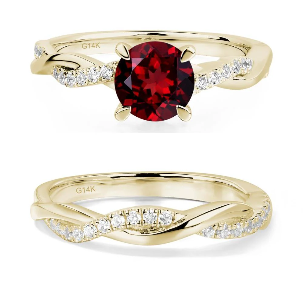 Garnet Twist Ring - Image 15