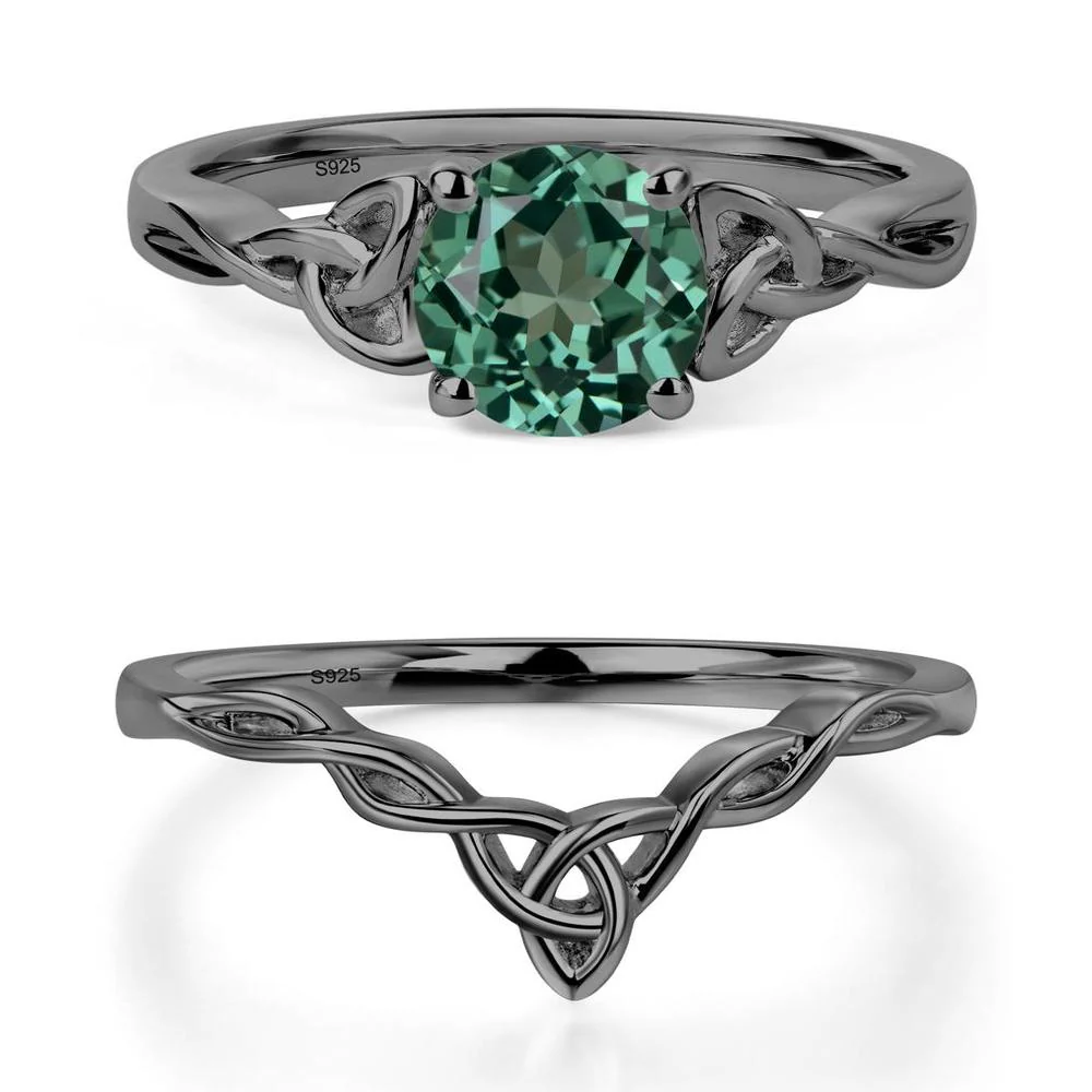 Round Cut Green Sapphire Celtic Ring - Image 23
