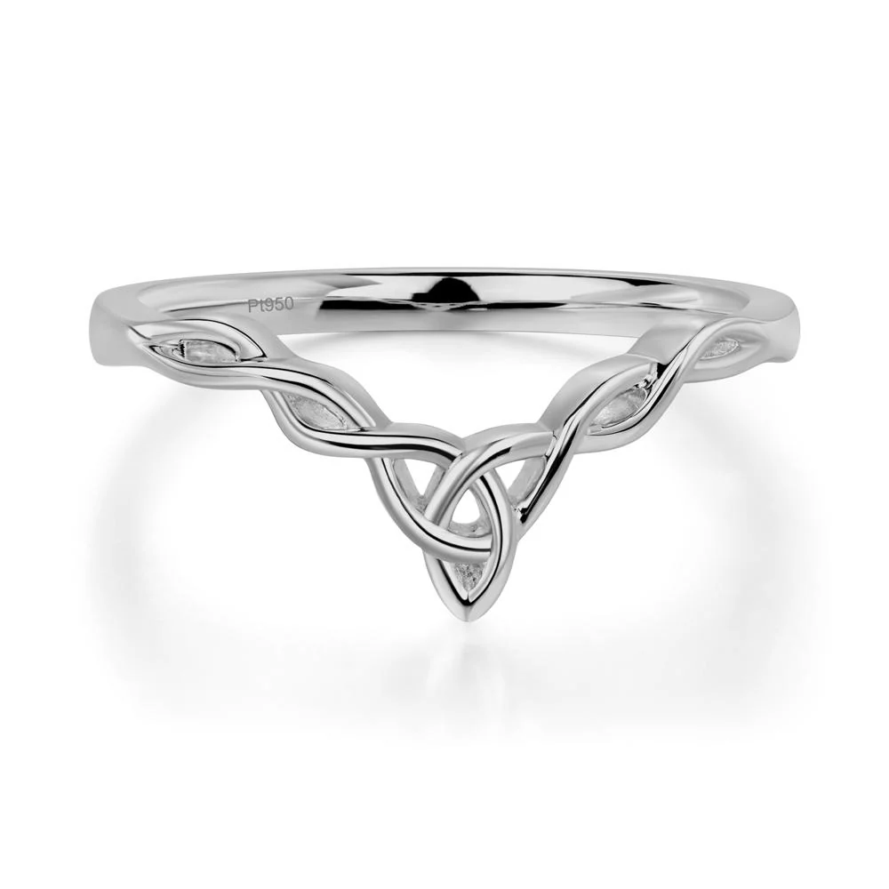 Round Cut Green Sapphire Celtic Ring - Image 26