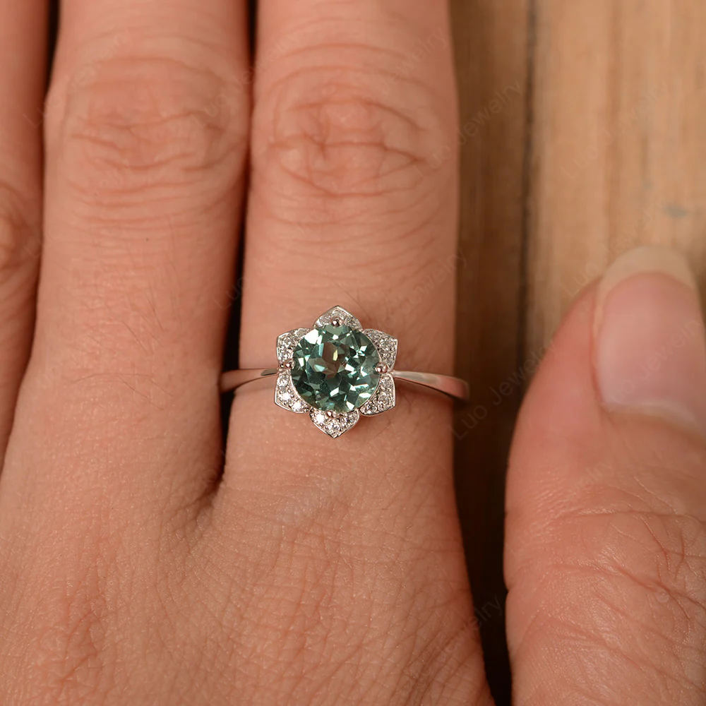 Green Sapphire Lotus Ring - Image 6