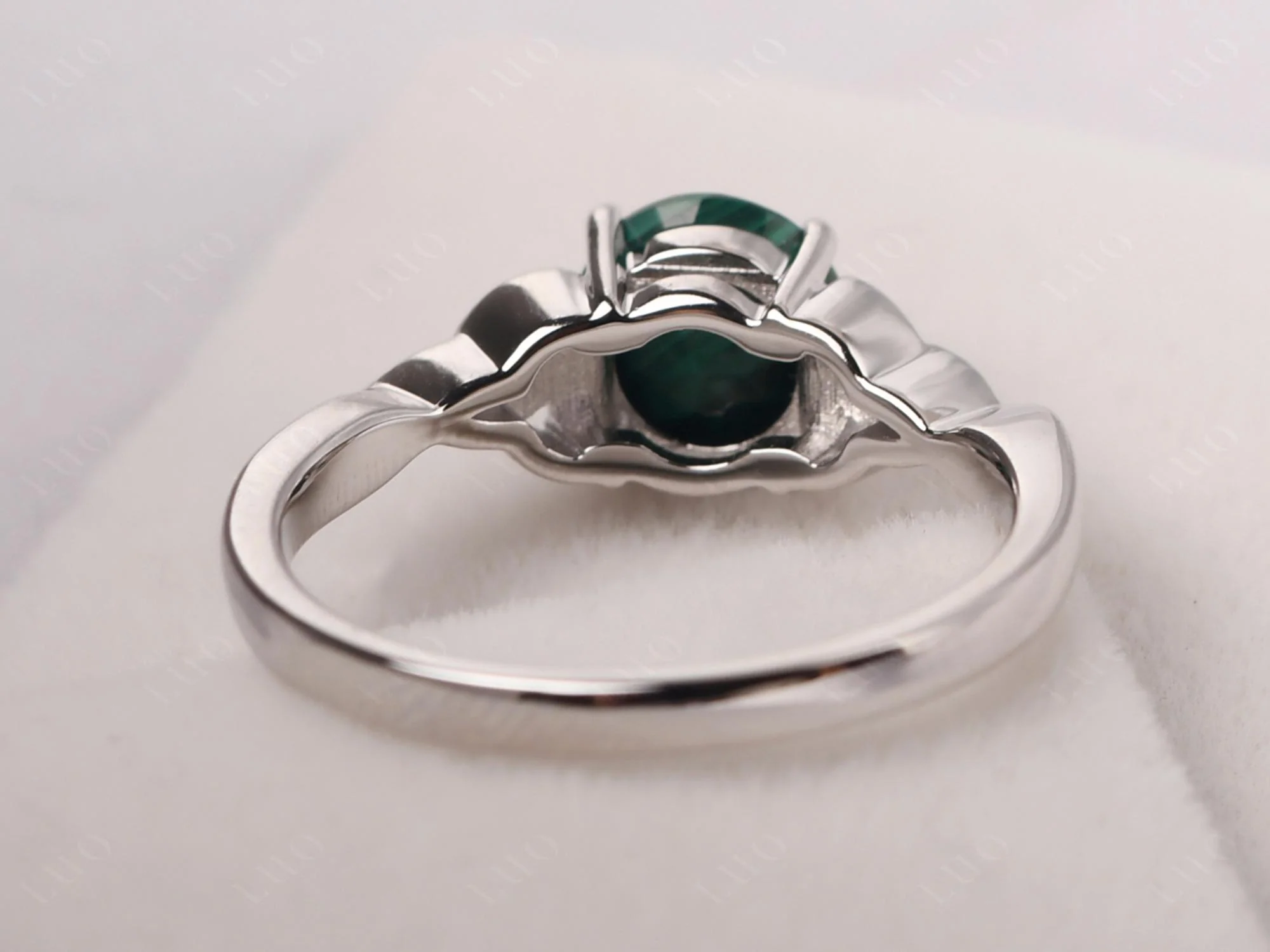 Round Cut Malachite Celtic Ring - Image 31