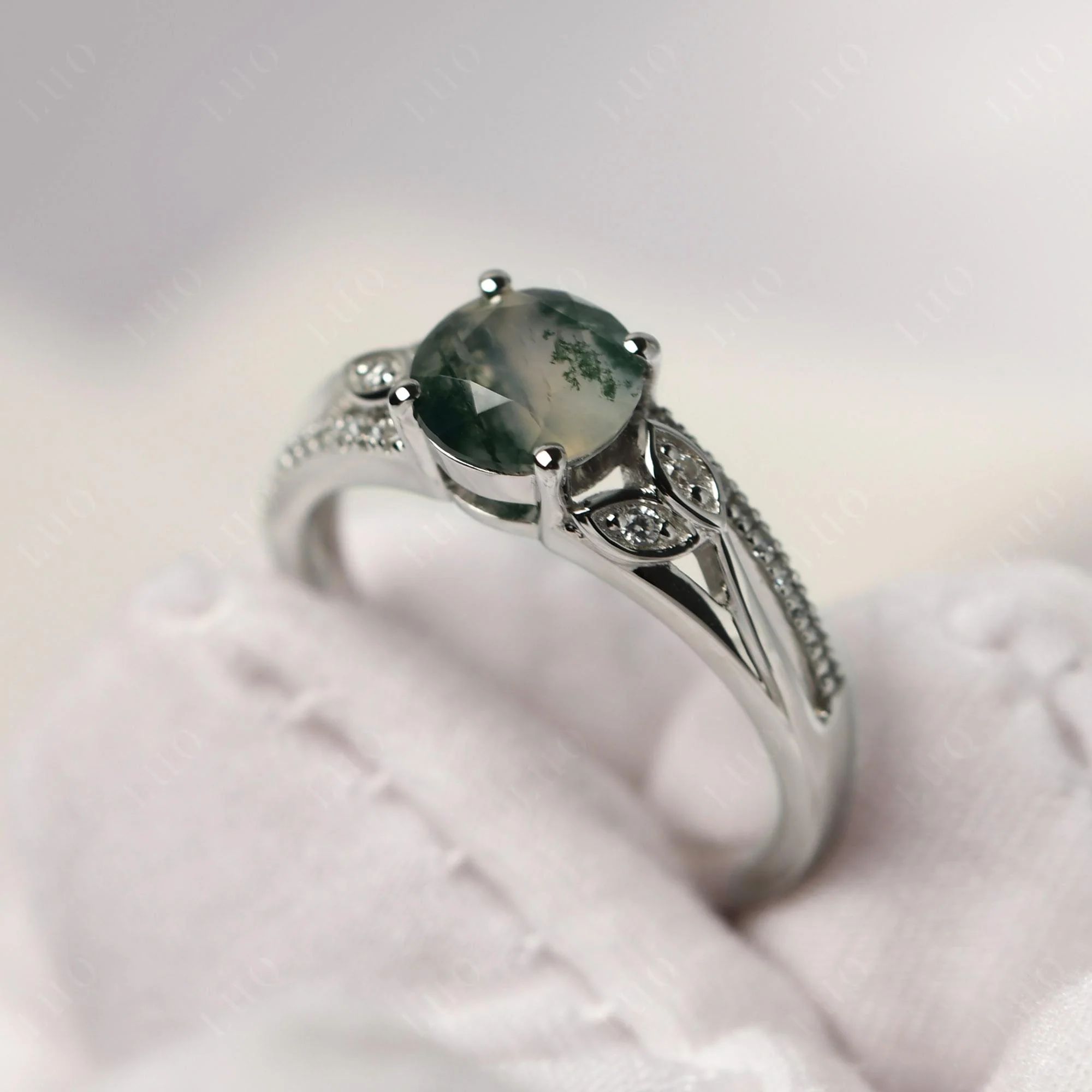 Leaf Inspired Moss Agate Engagement Ring - Image 2