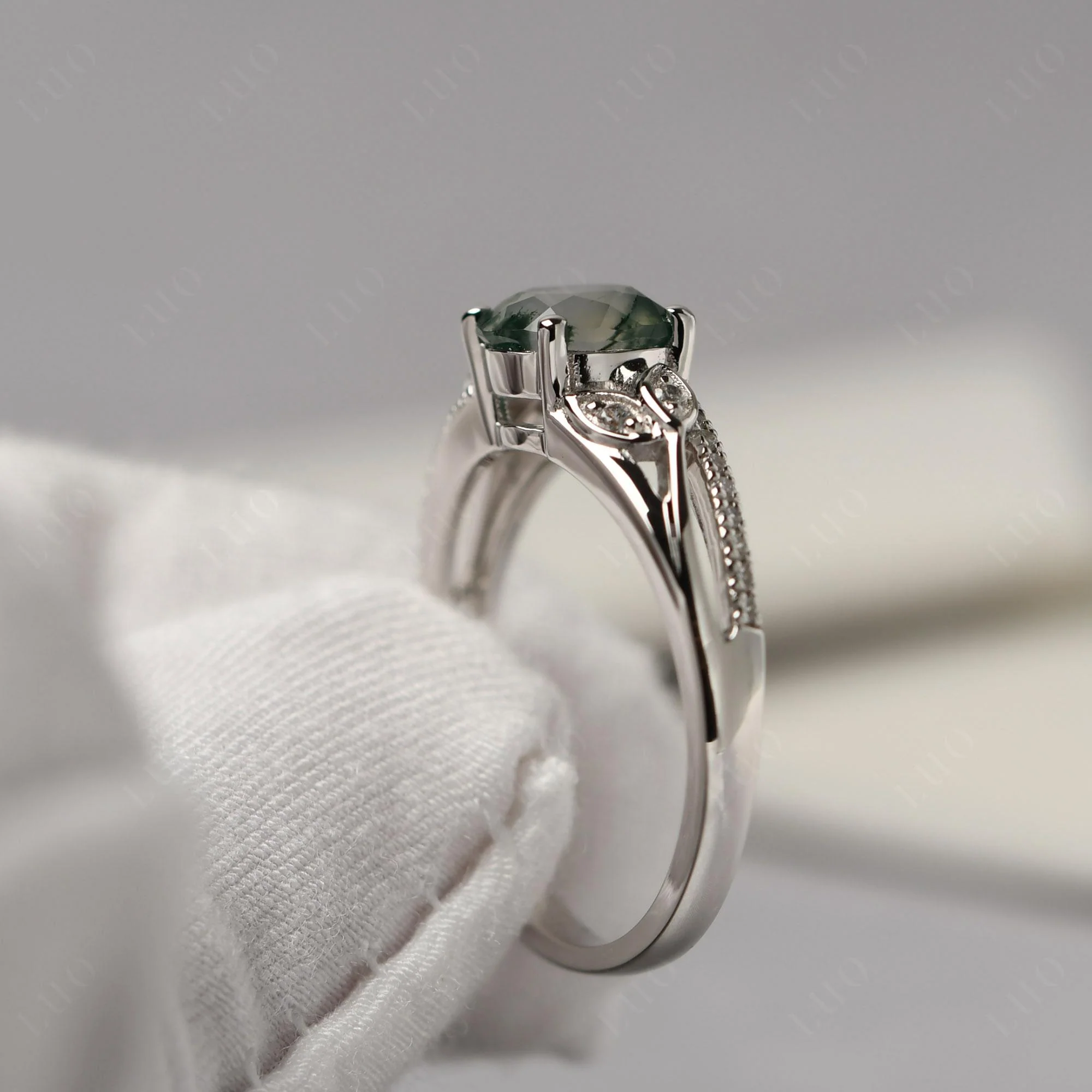 Leaf Inspired Moss Agate Engagement Ring - Image 4