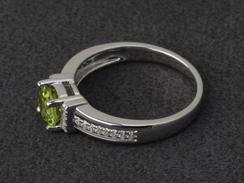 Peridot Triple Shank Engagement Ring - Image 2