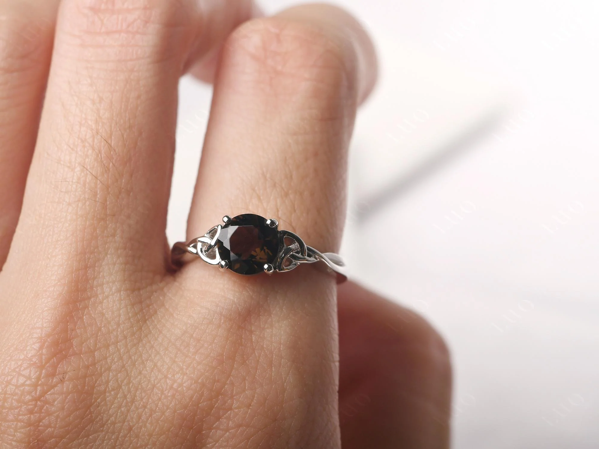 Round Cut Smoky Quartz Celtic Ring - Image 33