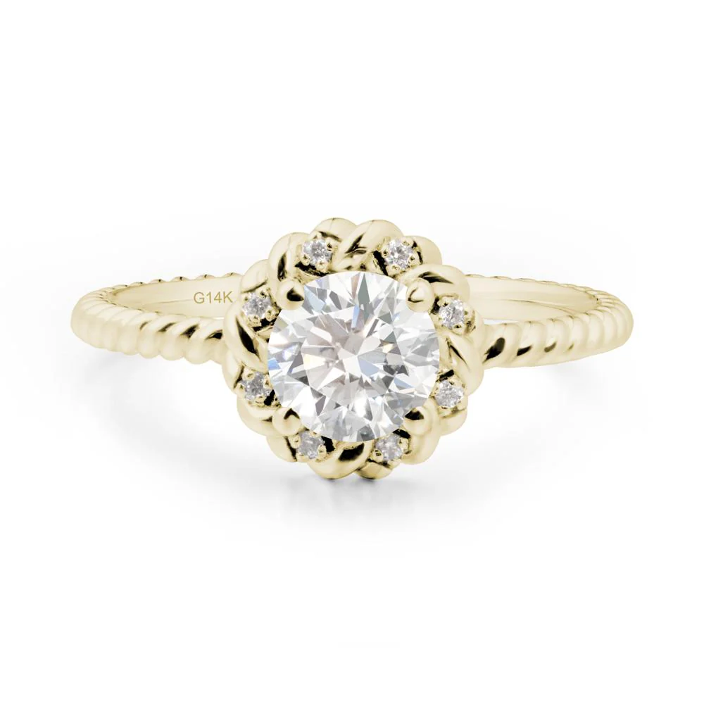 Round Diamond Halo Engagement Ring