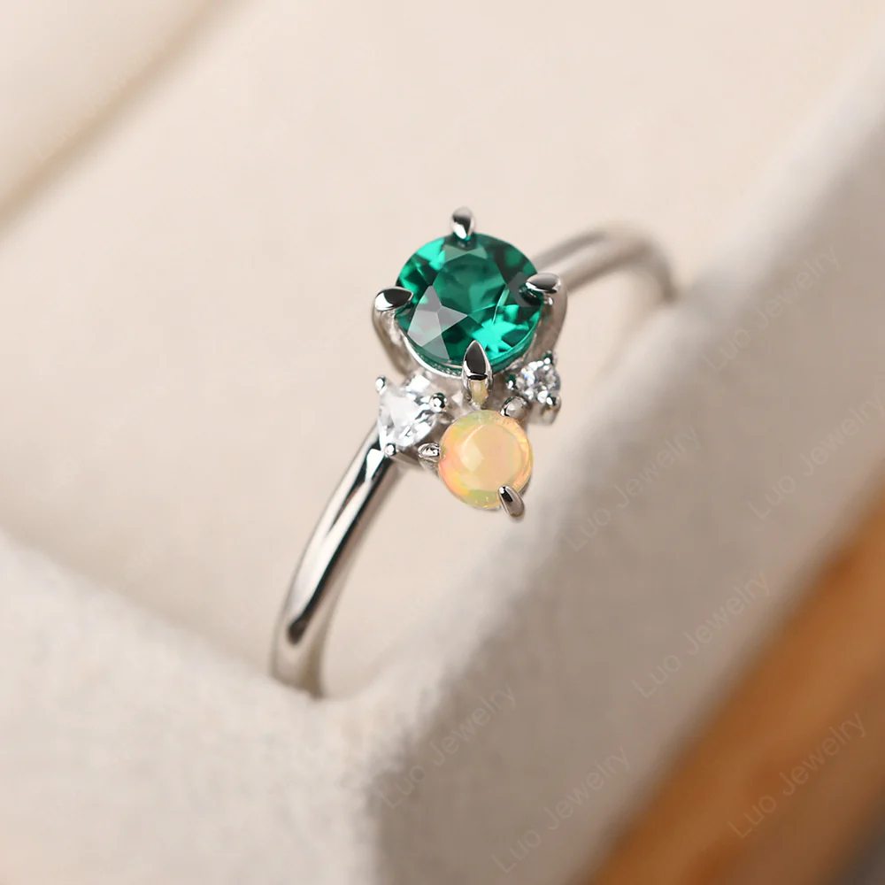 Round Emerald Engagement Ring - Image 4