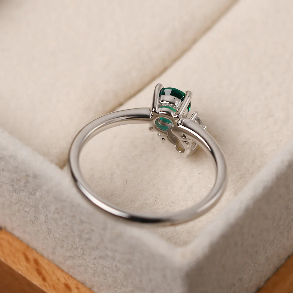 Round Emerald Engagement Ring - Image 5