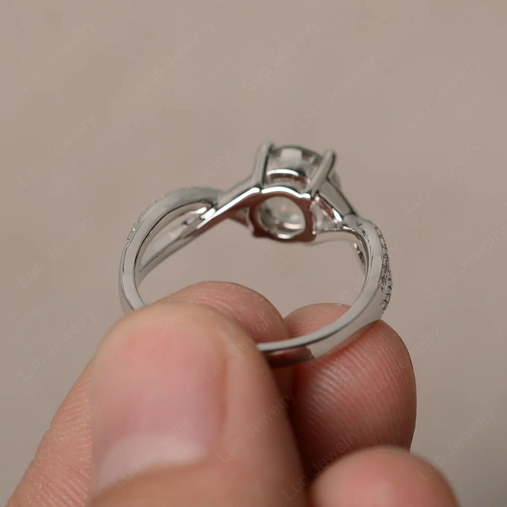 Round Green Amethyst Twisted Engagement Ring - Image 2
