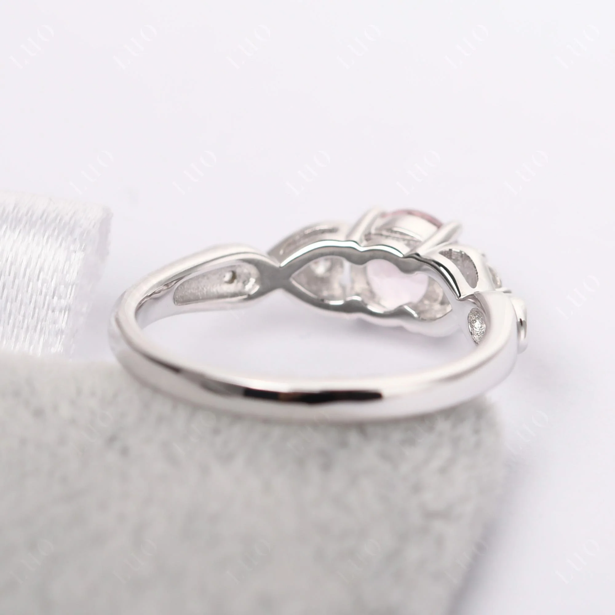 Morganite Twisted Ring - Image 31