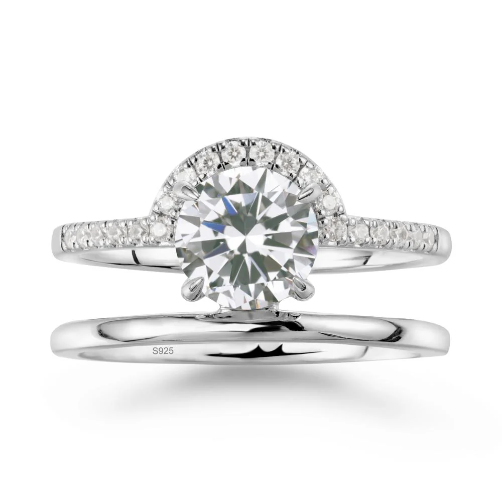 Round Shaped Cubic Zirconia Ring In 18K Yellow Gold - Image 9