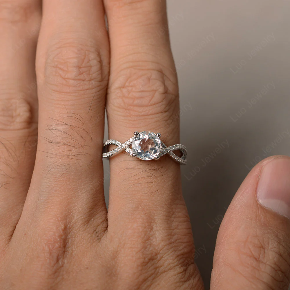 Round White Topaz Twisted Engagement Ring - Image 3