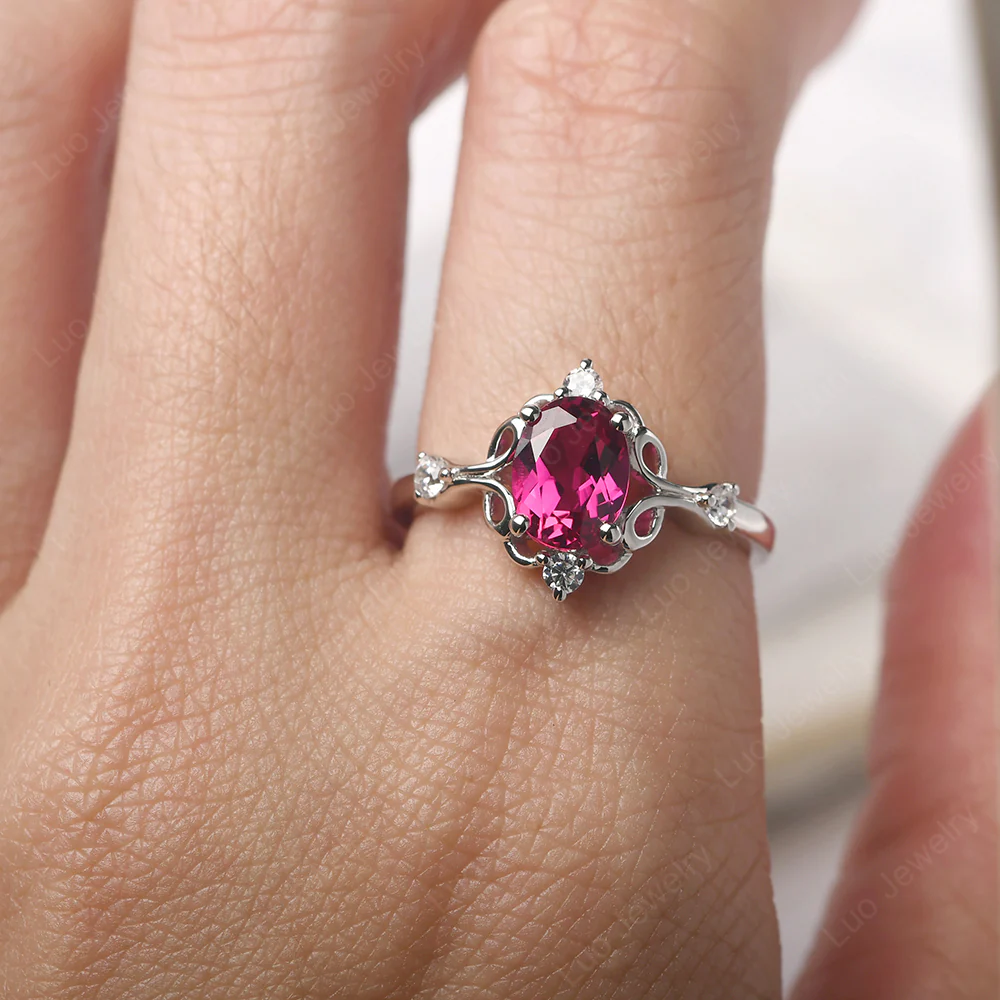 Vintage Style Ruby Engagement Ring - Image 5