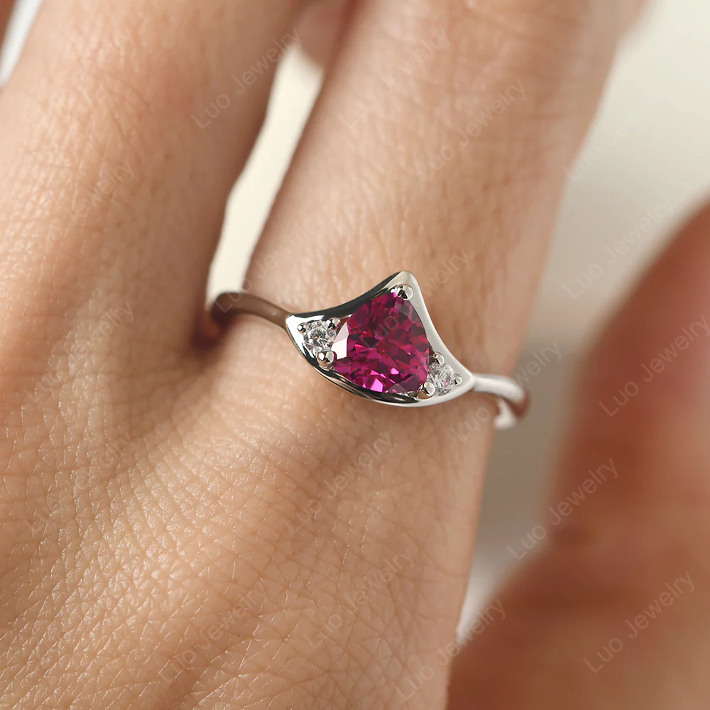 Scalloped Ruby Engagement Ring - Image 5