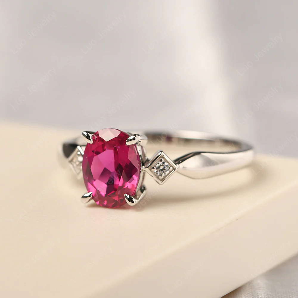 Antique Style Ruby Ring - Image 2