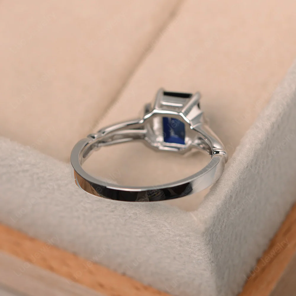 Vintage Style Sapphire Solitaire Ring - Image 4