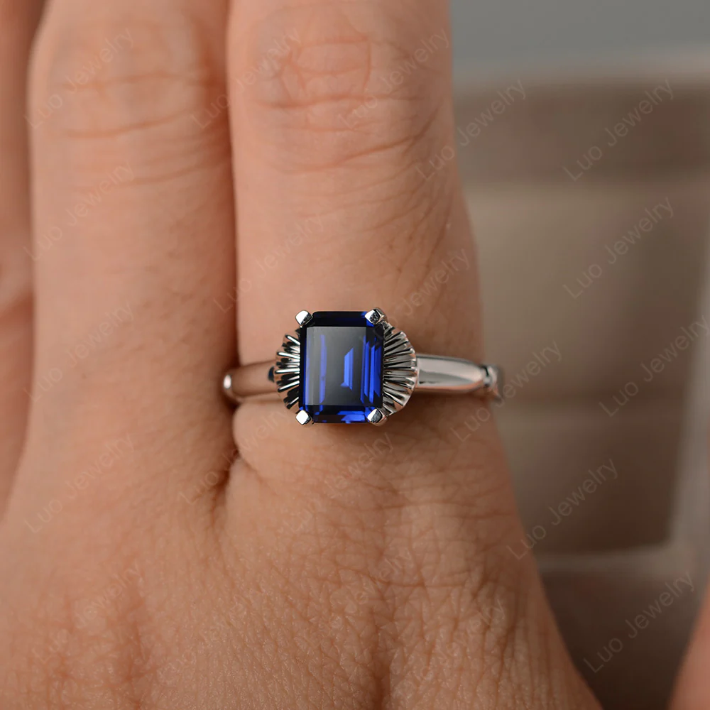 Vintage Style Sapphire Solitaire Ring - Image 5