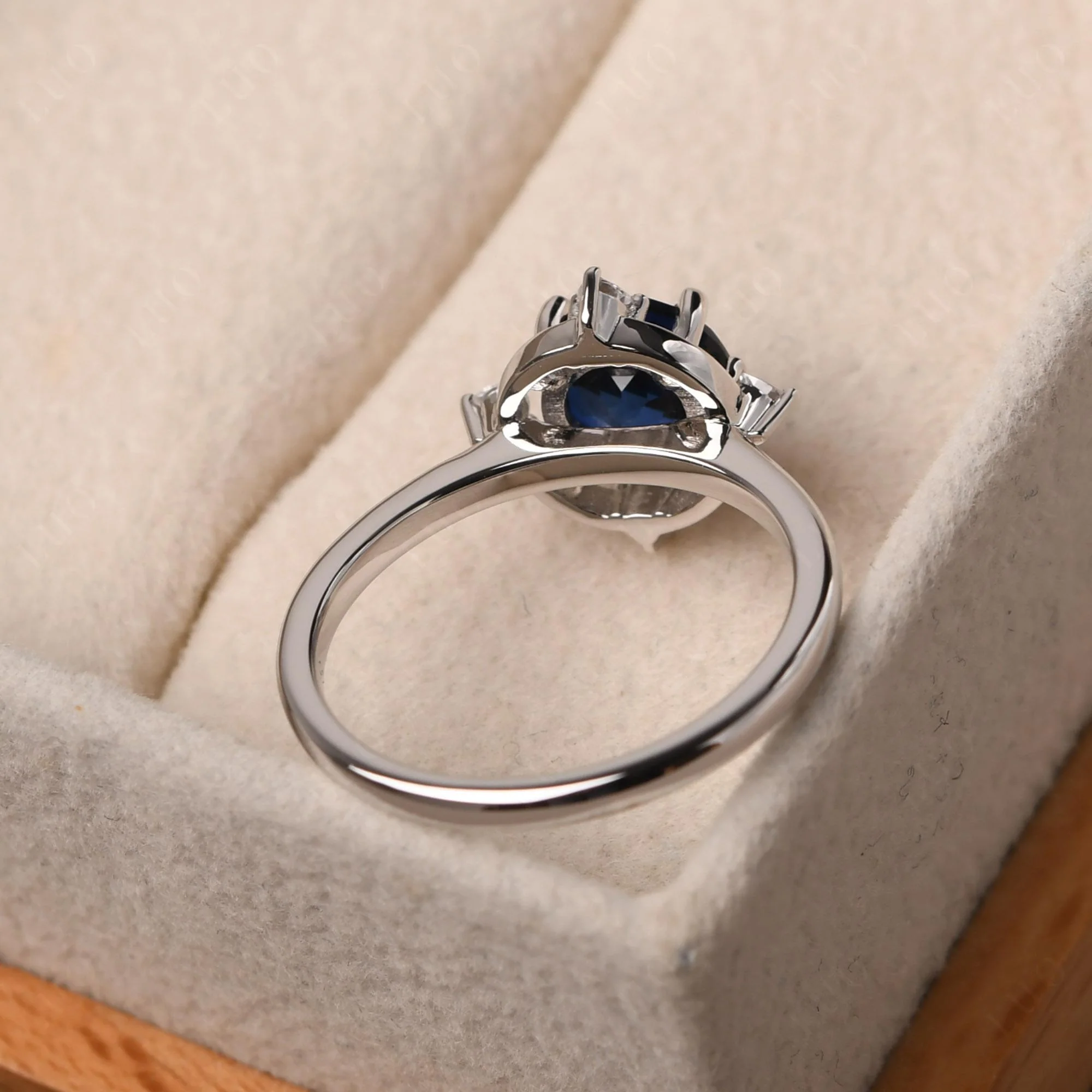 Sapphire Compass Setting Ring - Image 12