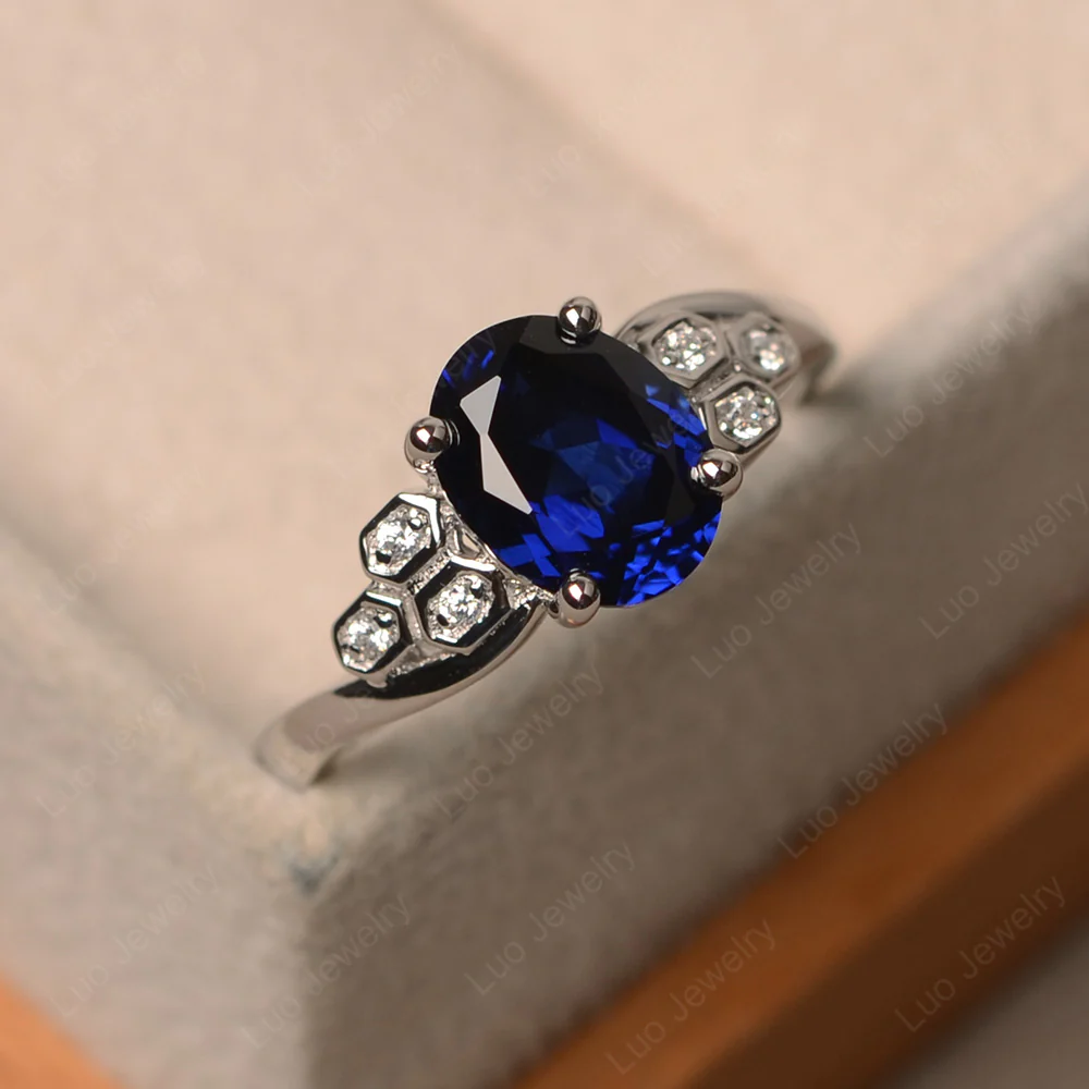 Oval Cut Sapphire Honeycomb Ring - Image 2