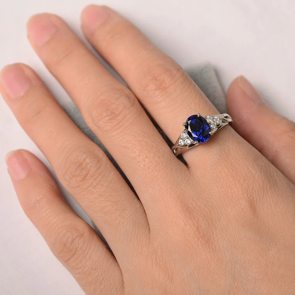 Oval Sapphire Twist Engagement Ring - Image 4