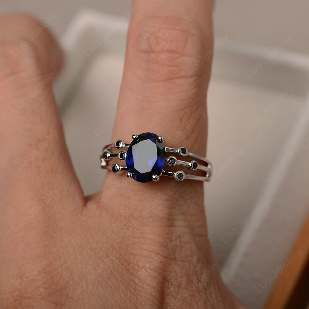 Oval Shaped Sapphire Art Deco Ring - Image 4