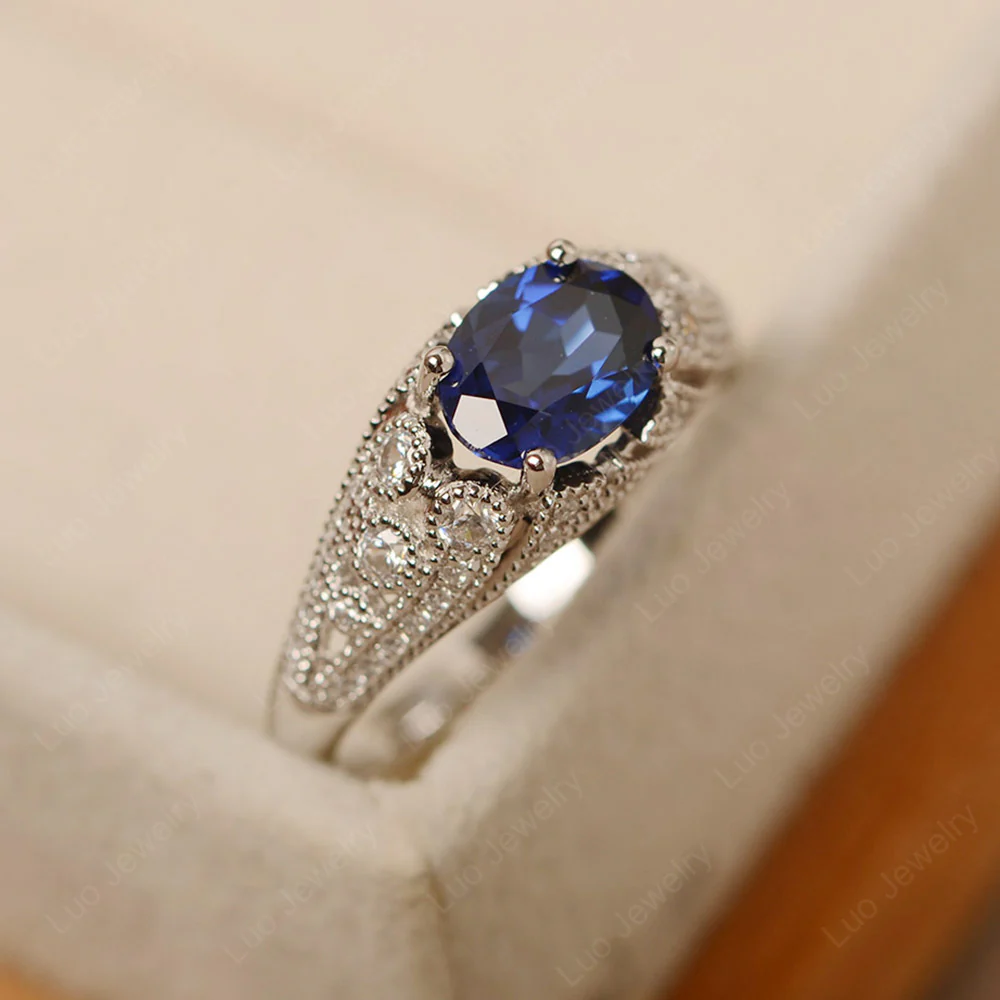 Vintage Horizontal Oval Cut Sapphire Ring - Image 3