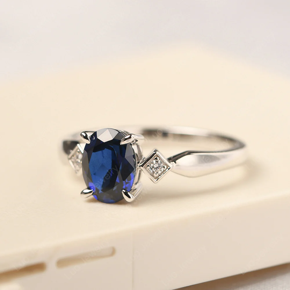 Antique Style Sapphire Ring - Image 2