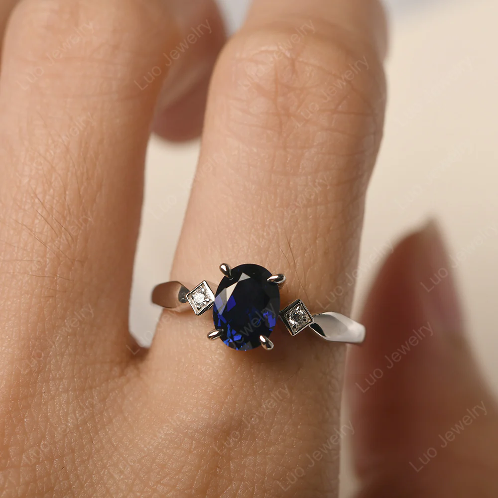 Antique Style Sapphire Ring - Image 5
