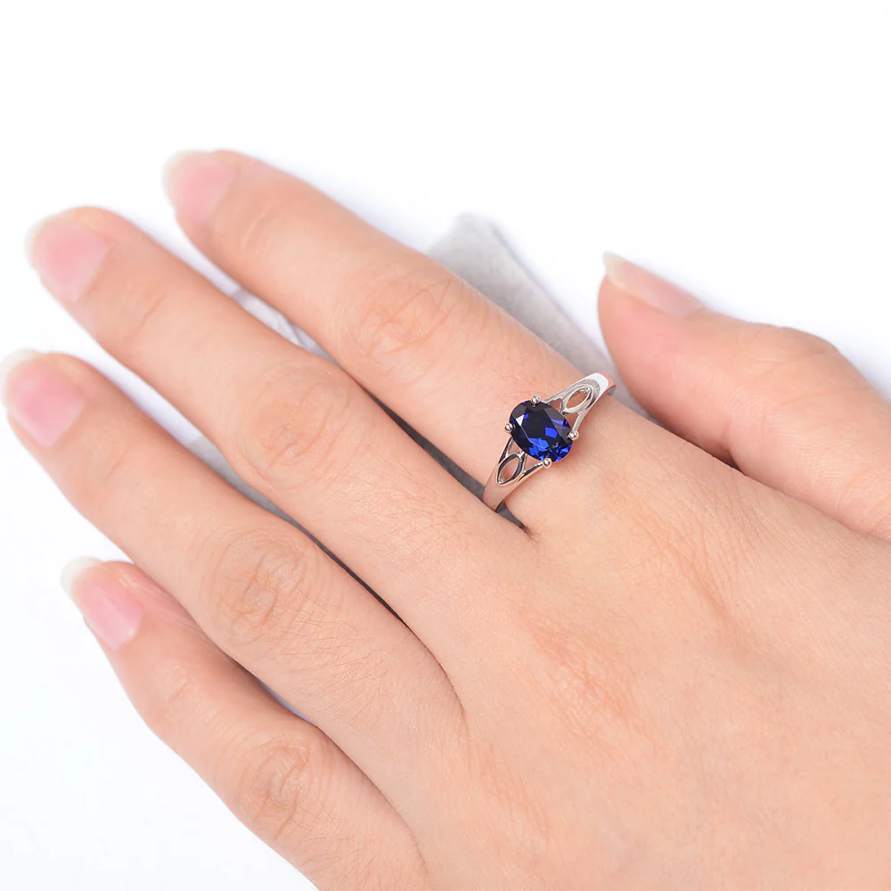 Oval Sapphire Solitaire Split Shank Ring - Image 4