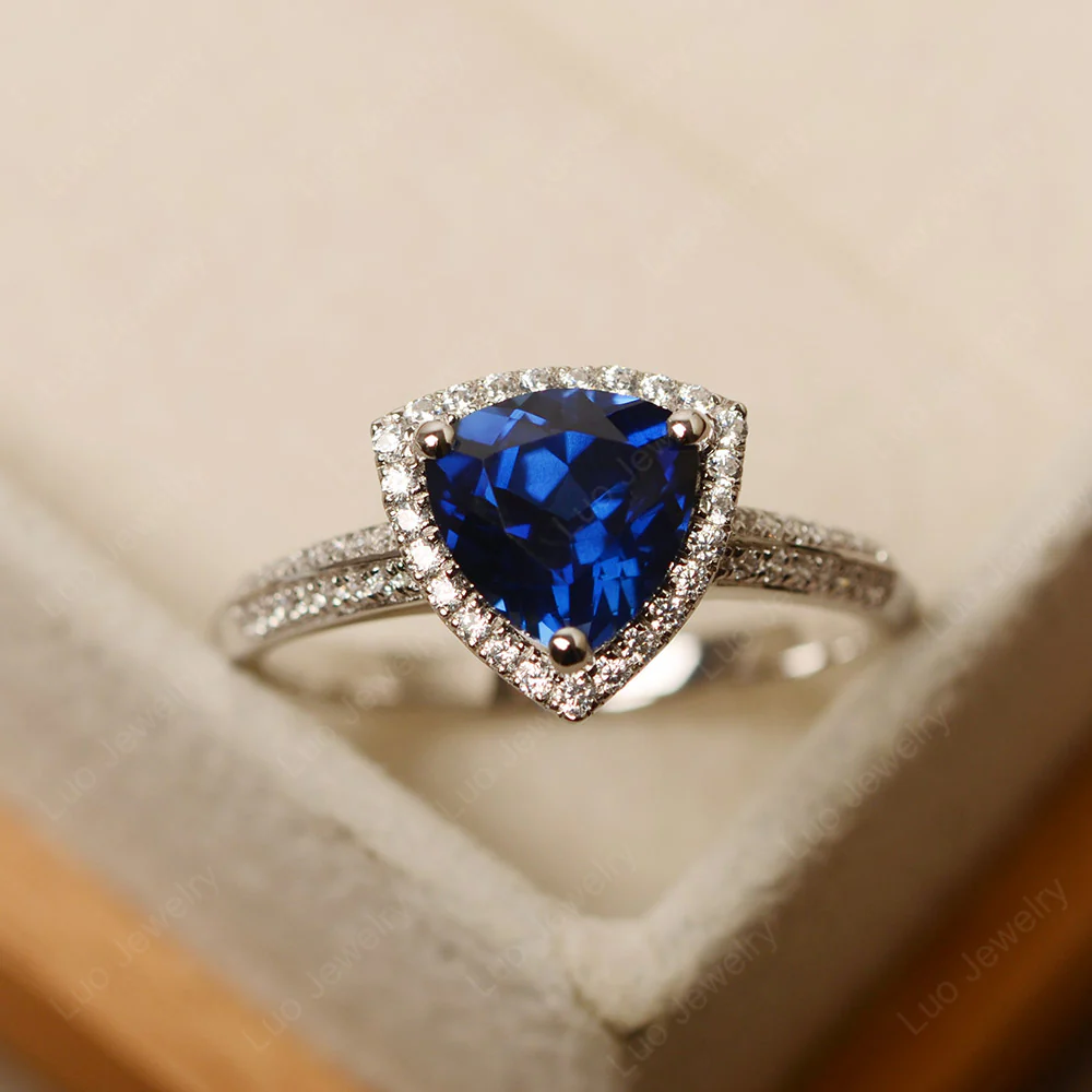 Luxury Sapphire Halo Engagement Ring