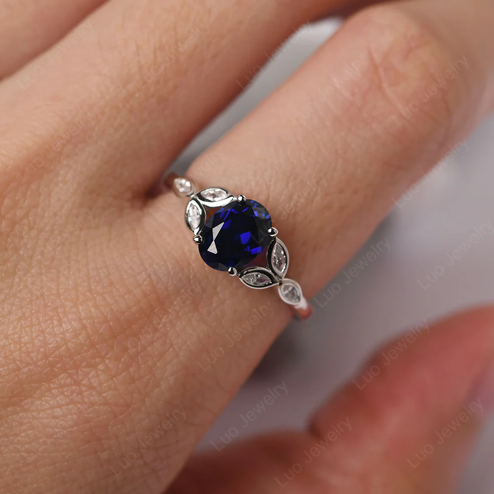 Oval Celtic Sapphire Ring - Image 5