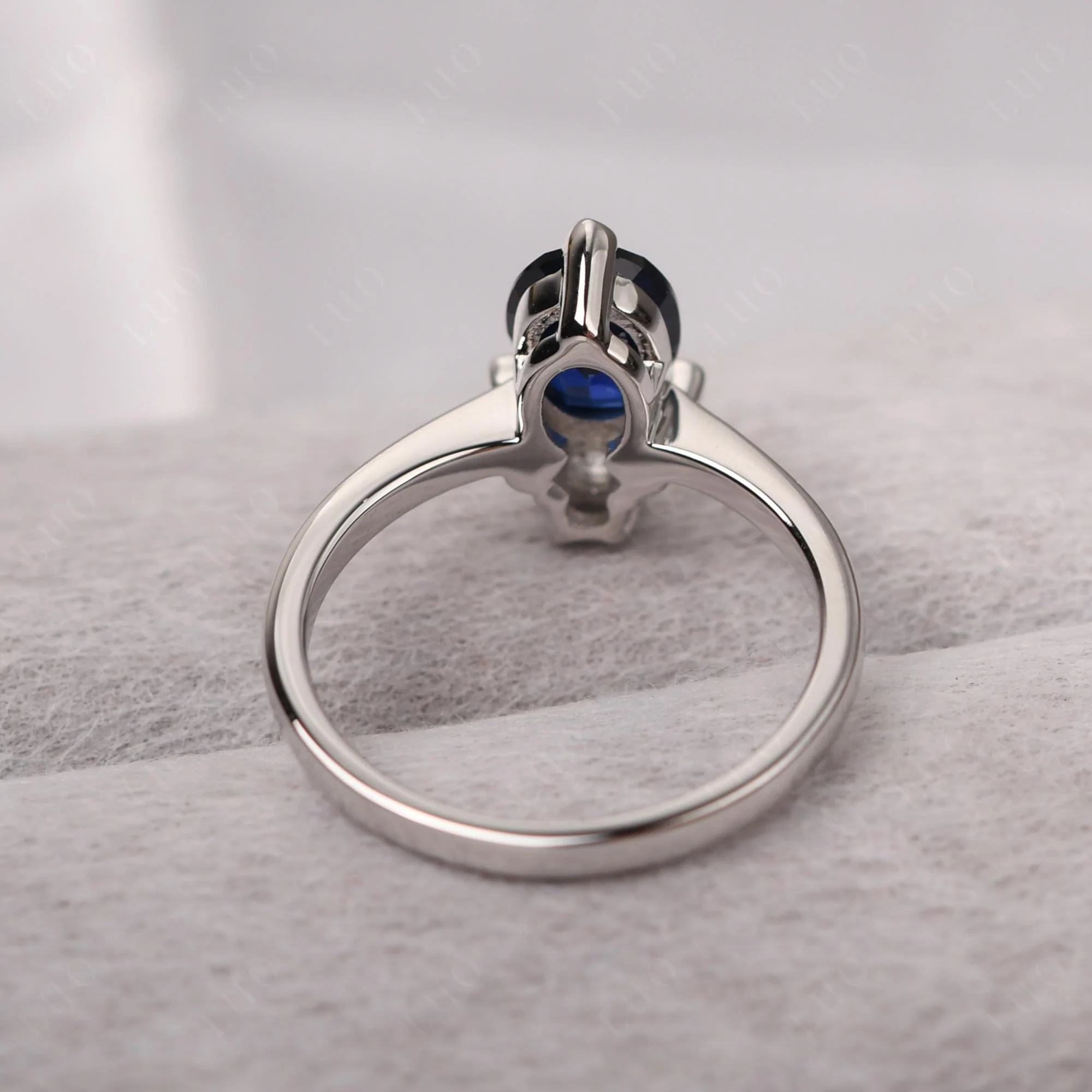 Sapphire Nature Inspired Bee Ring - Image 12