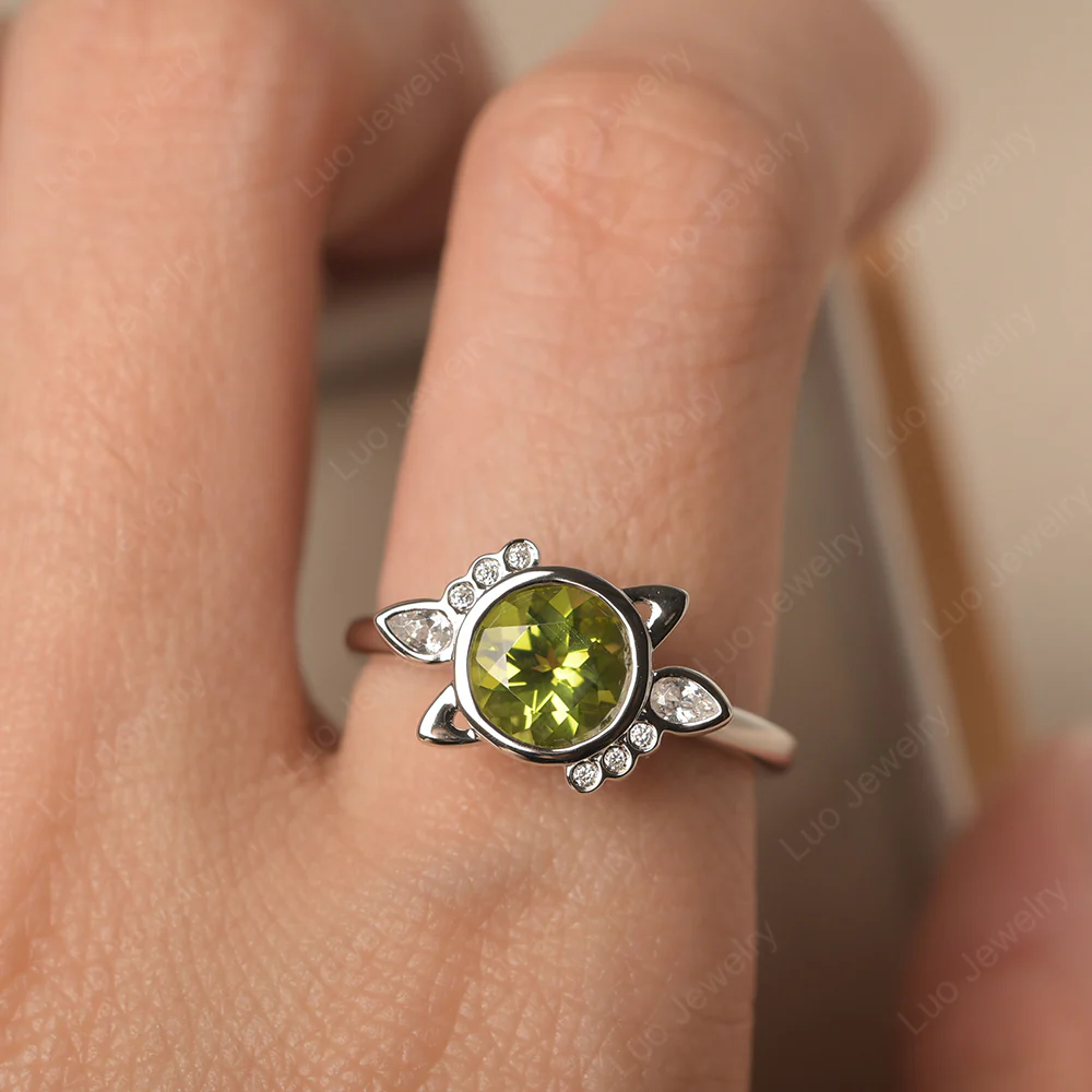 Saturn Style Peridot Engagement Ring - Image 4
