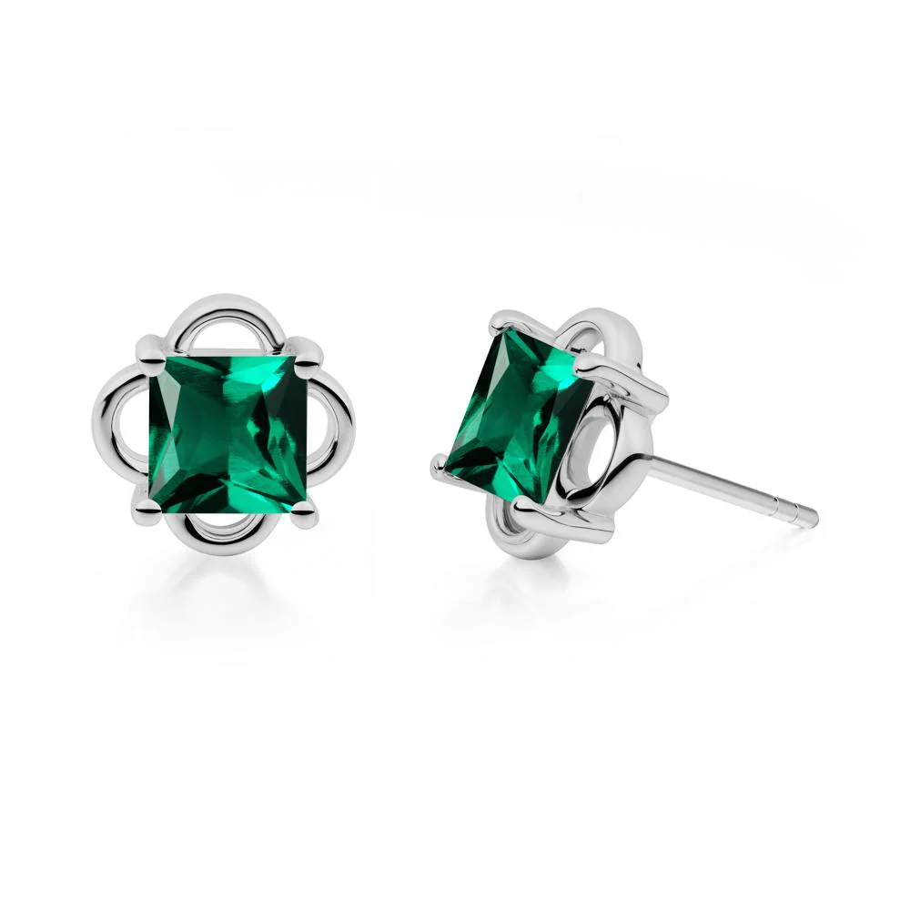Scalloped Halo Emerald Stud Earrings - Image 5