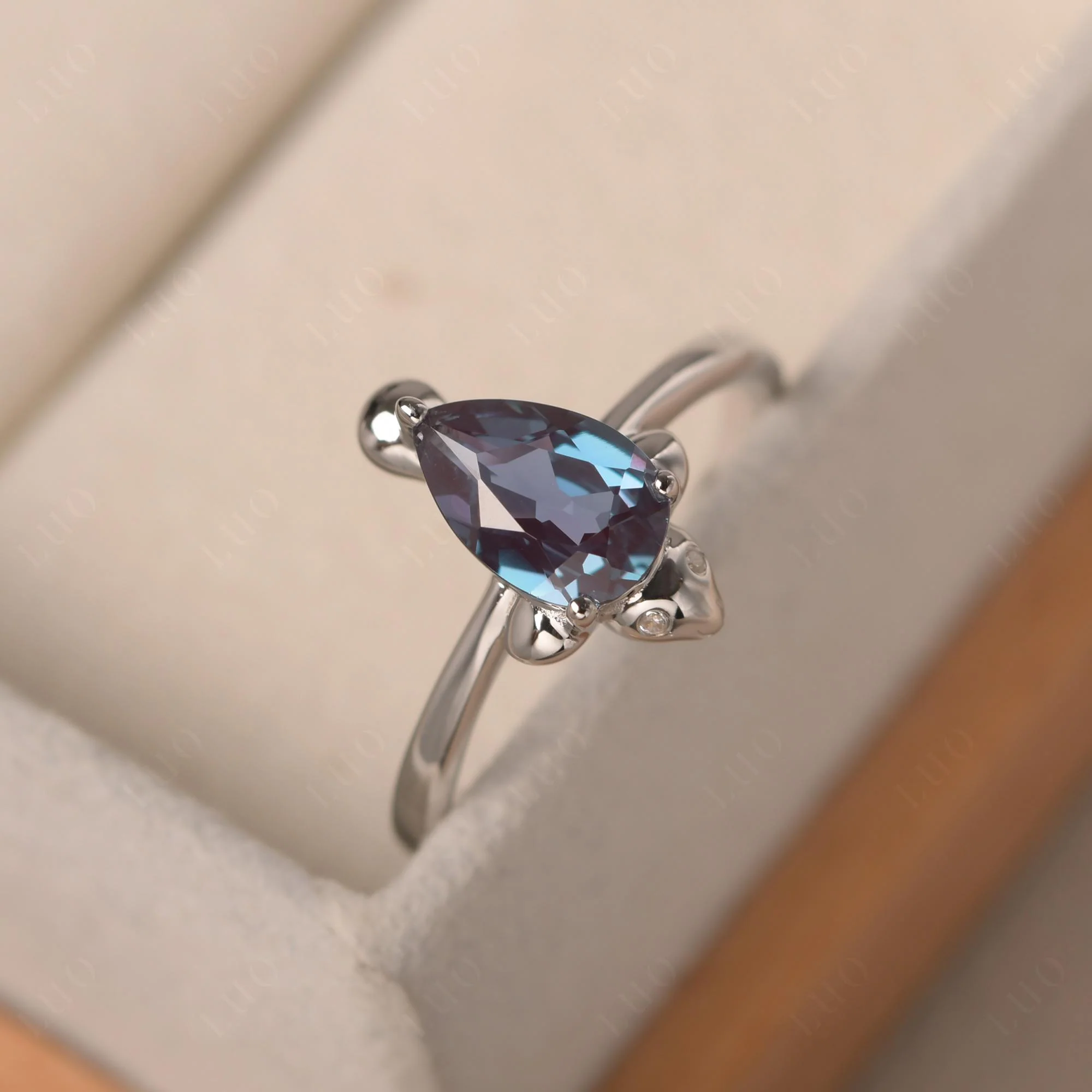 Pear Shaped Alexandrite Sea Lion Ring - Image 11