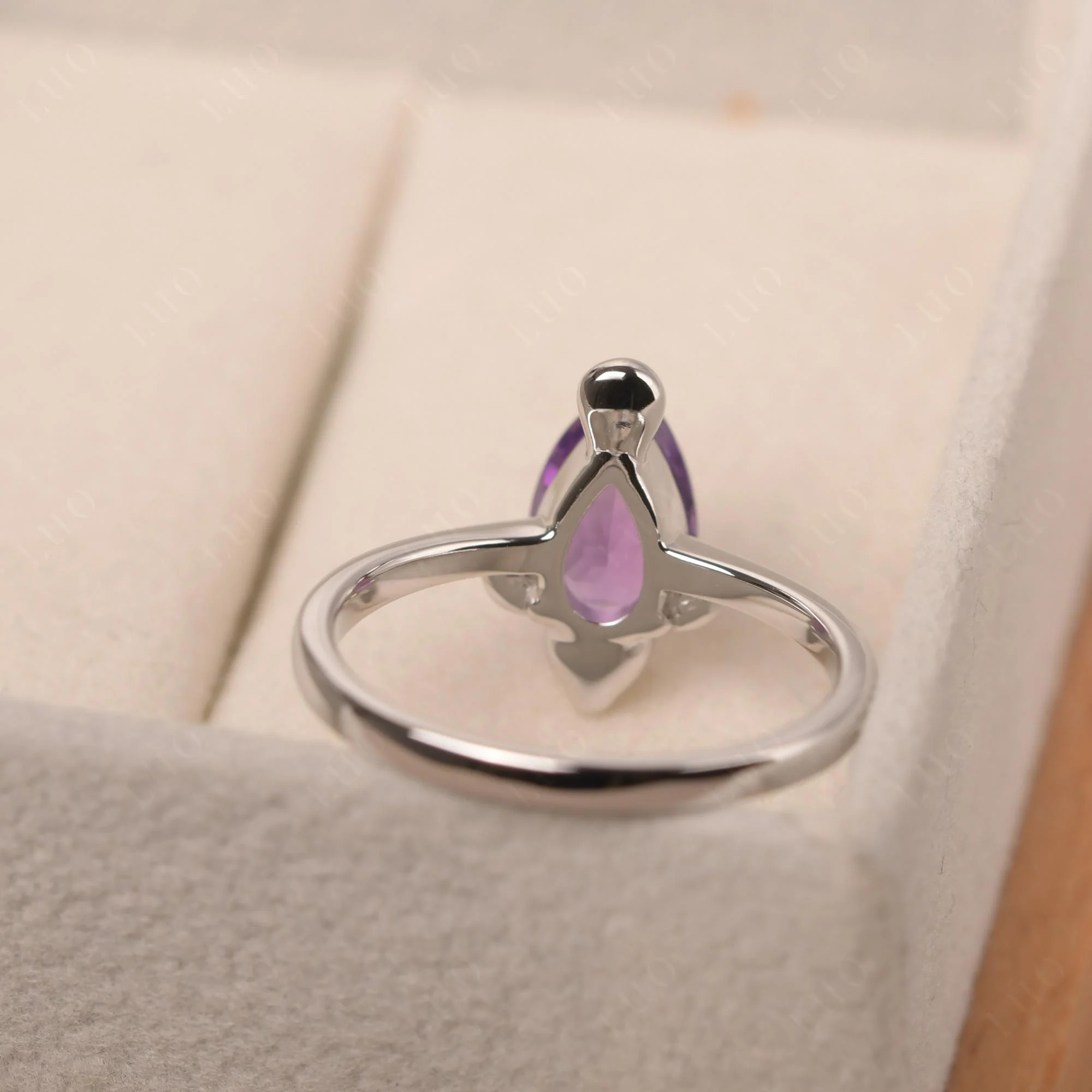 Pear Shaped Amethyst Sea Lion Ring - Image 12