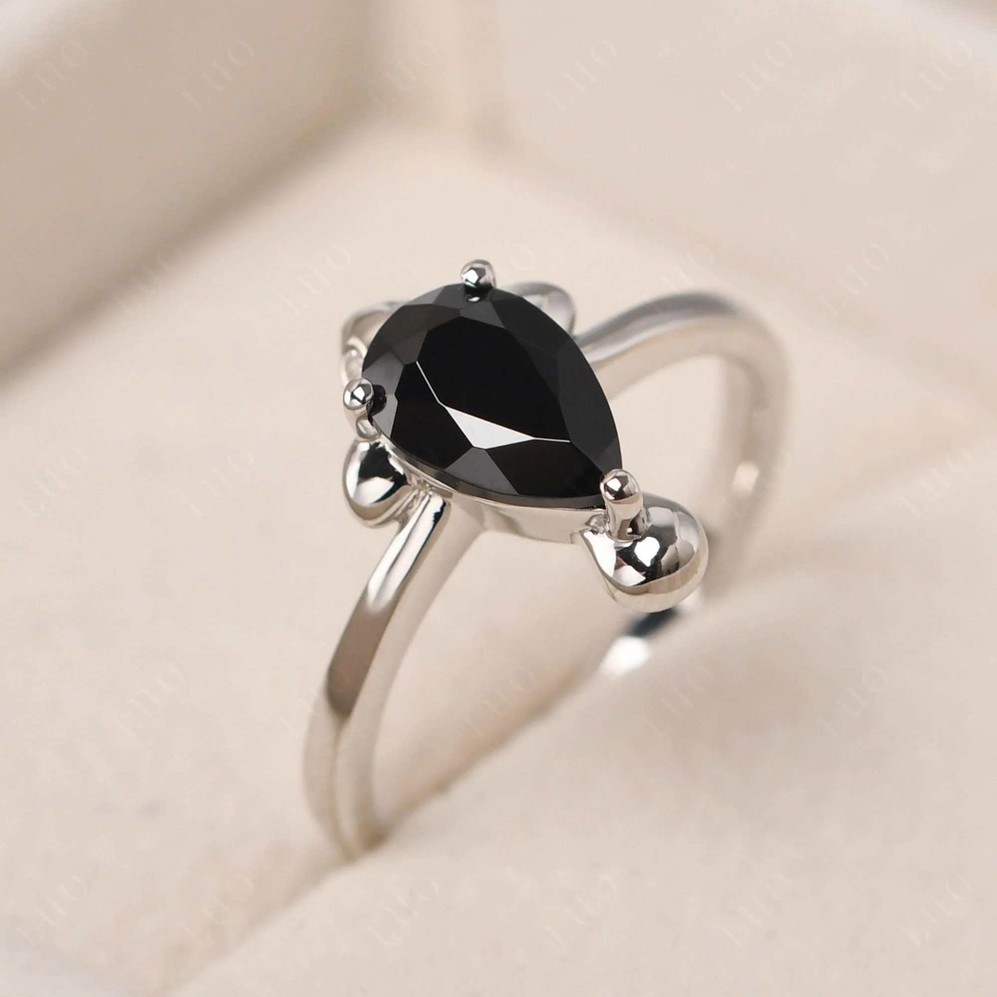 Pear Shaped Black Spinel Sea Lion Ring - Image 12